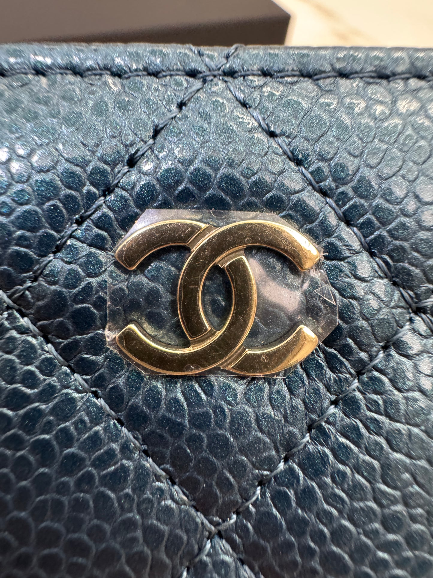 CHANEL 18S珠光藍 拉鏈零錢包 Iridescent Blue Coin Purse【Limited Edition】