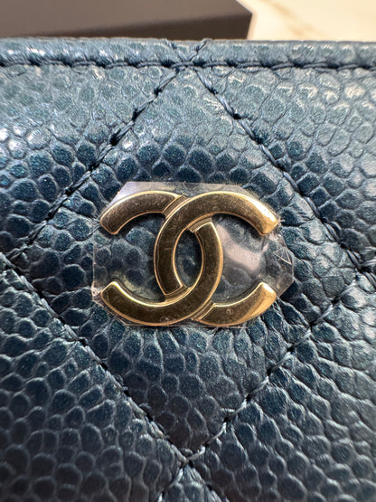 CHANEL 18S珠光藍 拉鏈零錢包 Iridescent Blue Coin Purse【Limited Edition】