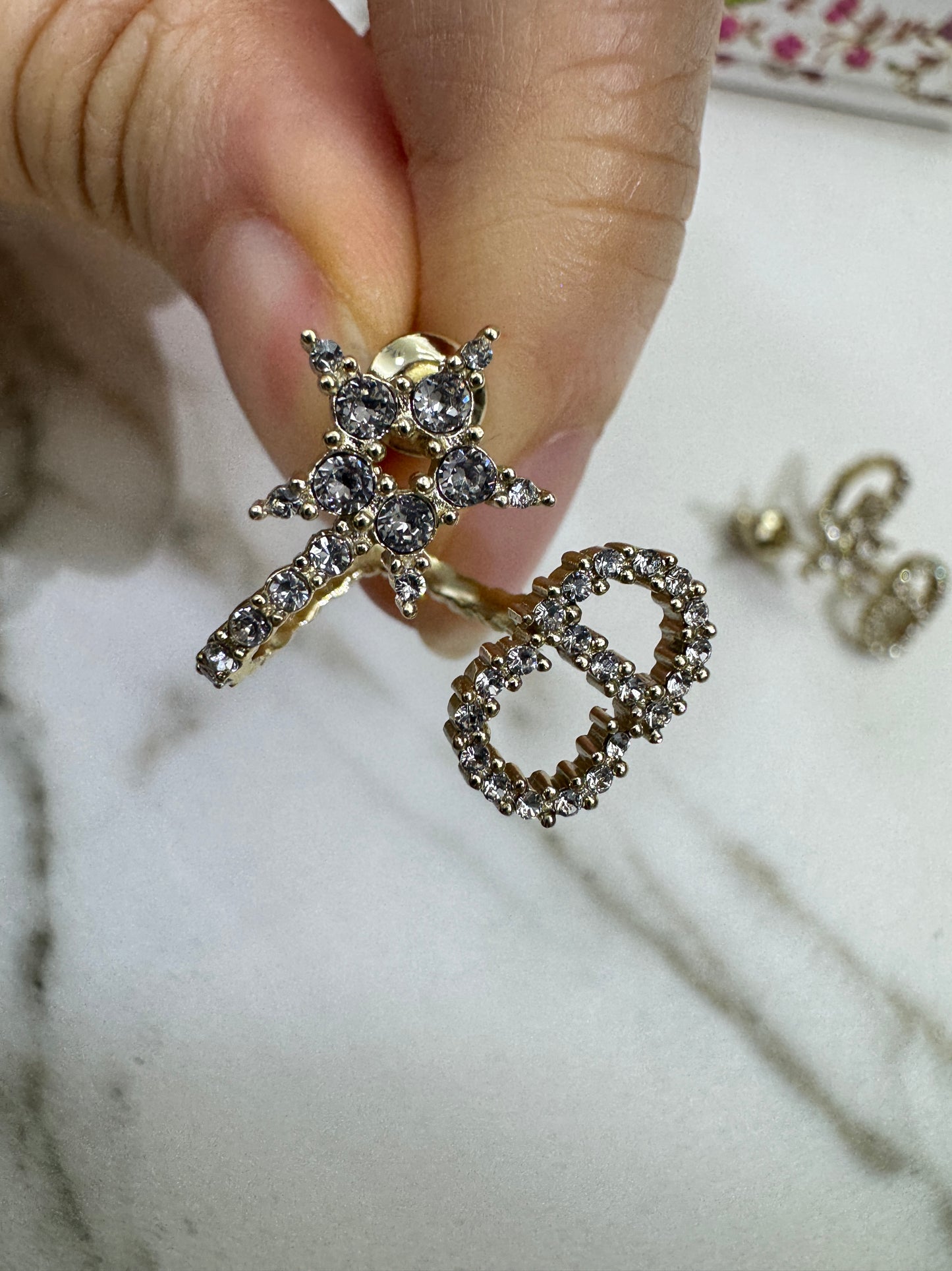 DIOR Claire D Lune 耳環