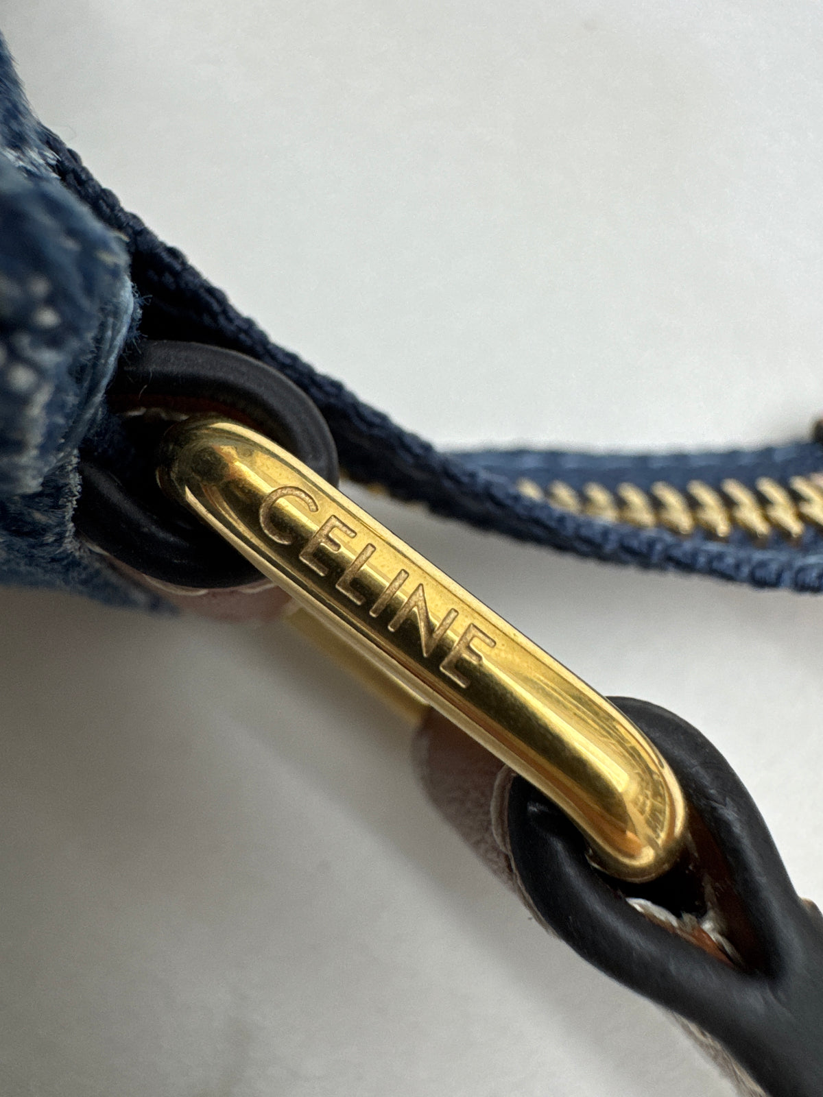 CELINE Ava Hobo 牛仔