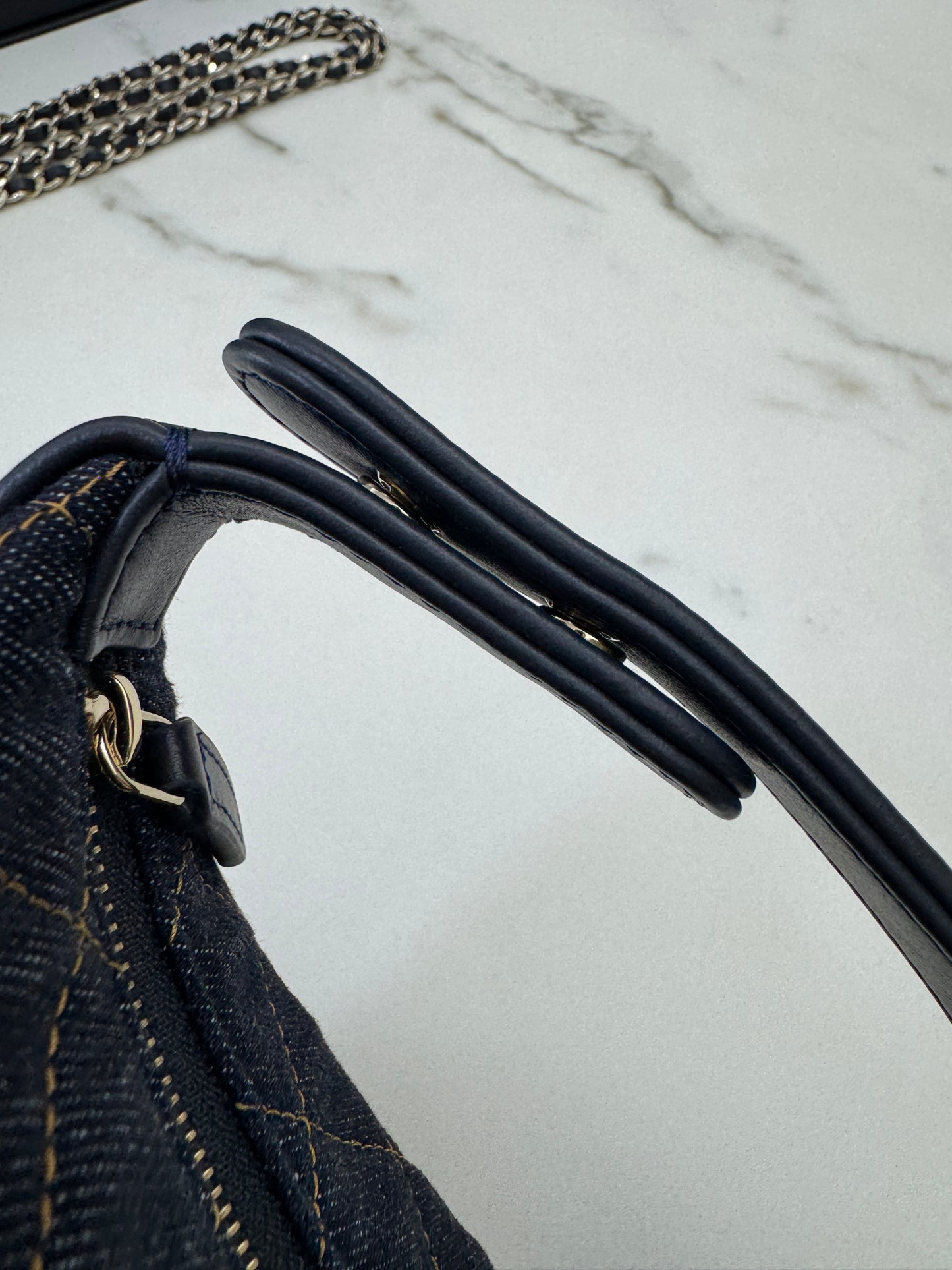 CHANEL 26P牛仔飯盒包