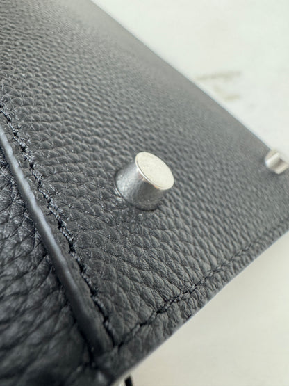 THE ROW Shoulder Marguax 12 黑色荔枝紋 Black Grained Calfskin