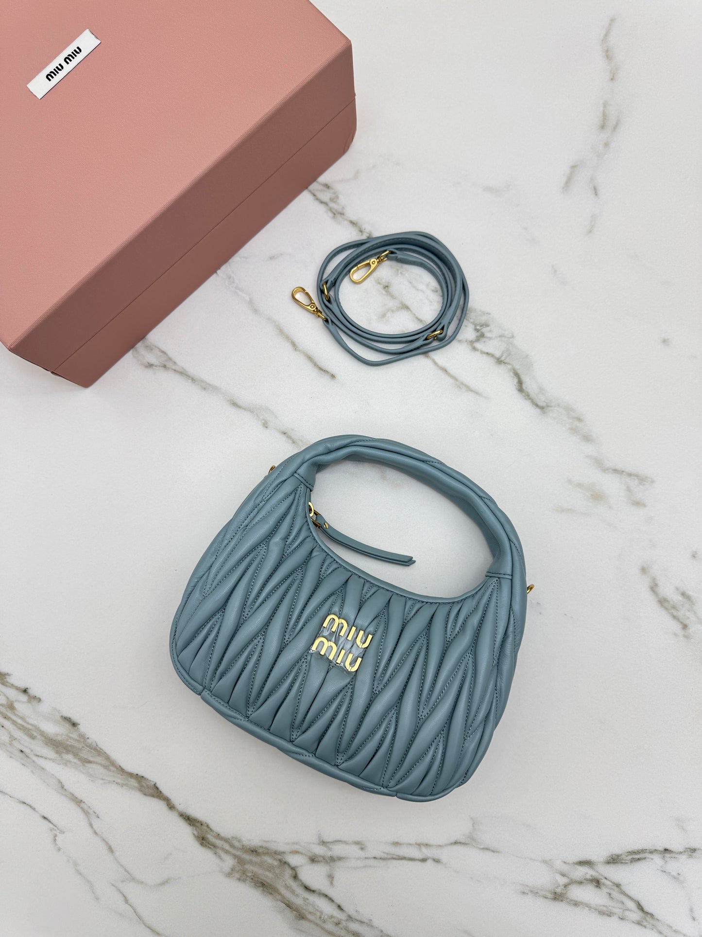 MIU MIU Wander Small 湖水藍