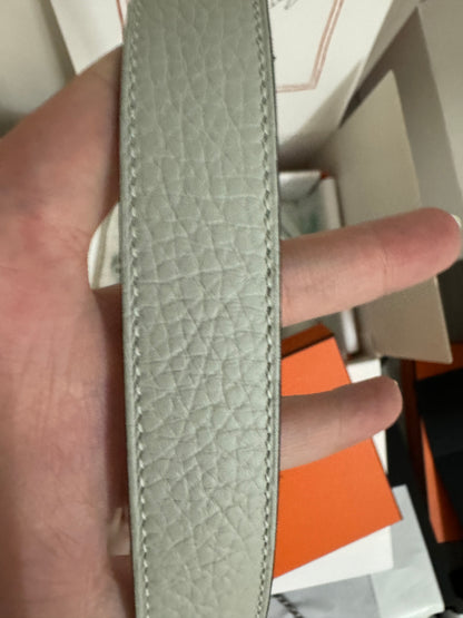 HERMES Mini Lindy 冰晶灰 TC 銀扣