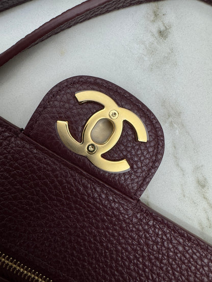 CHANEL 26S Maxi Flap Bag Small 酒紅色金扣 Burgundy GHW