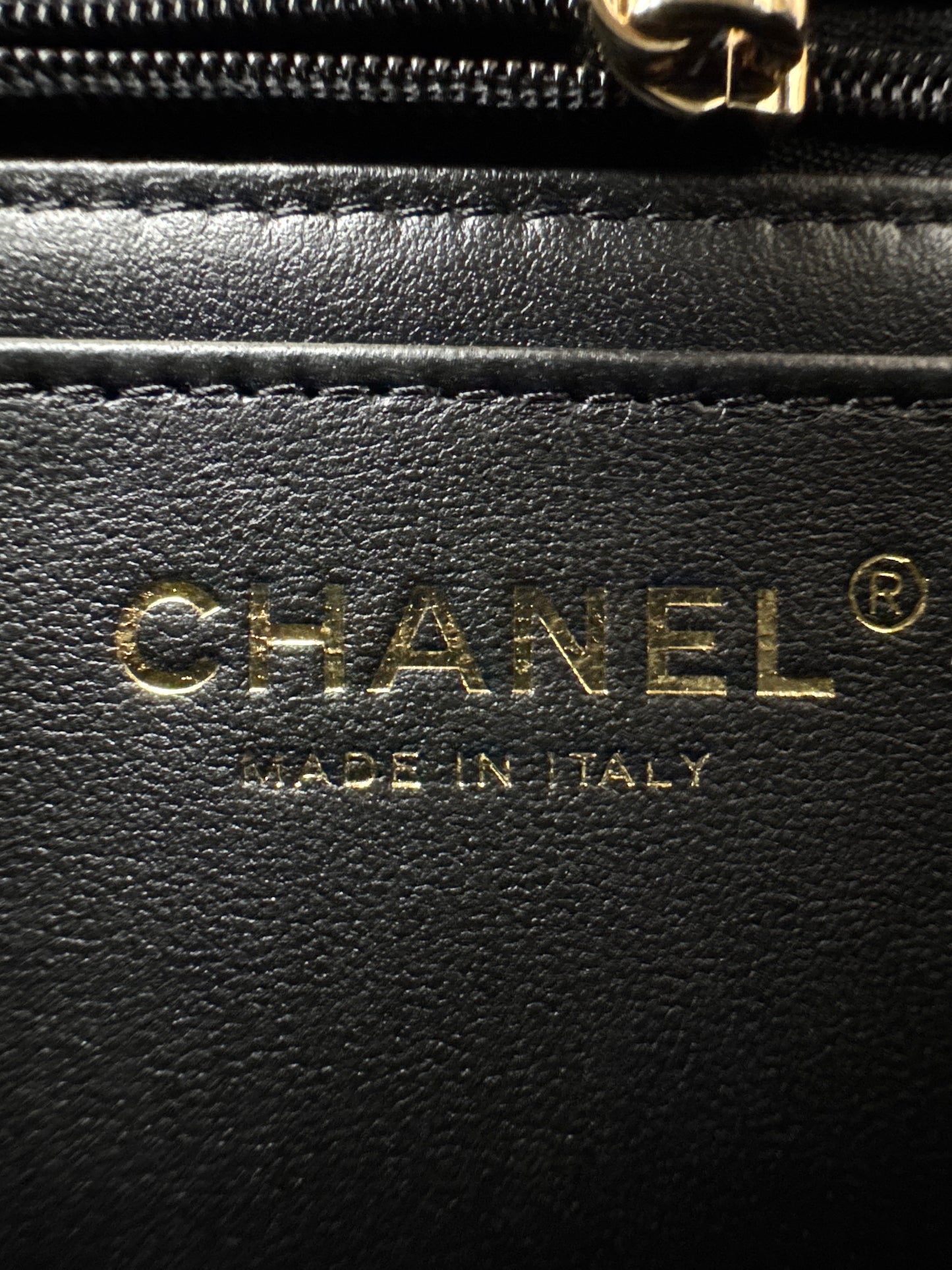 CHANEL Mini CF Handle 黑色羊皮淺金扣 Black Lambskin with GHE