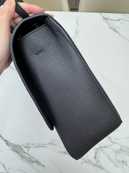 CHANEL Maxi Flap 大號38cm 黑銀