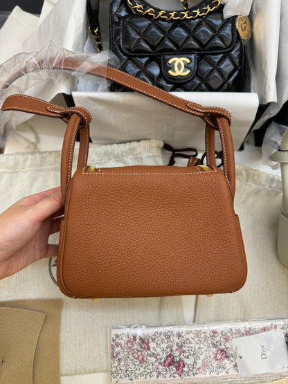 HERMES Mini Lindy 金棕金扣 Gold TC GHD