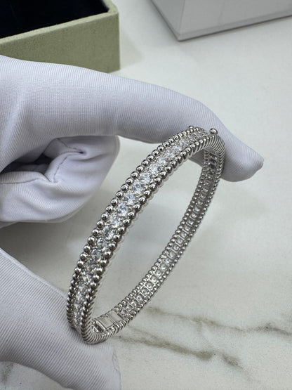 VCA Perlee Bracelet 1 Row