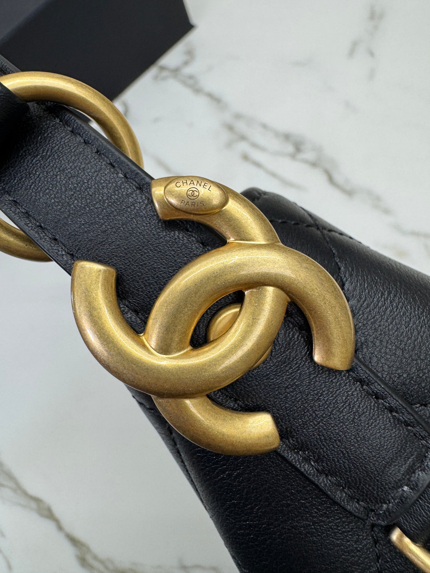 CHANEL 25S 兩用Hobo雙肩包 Medium