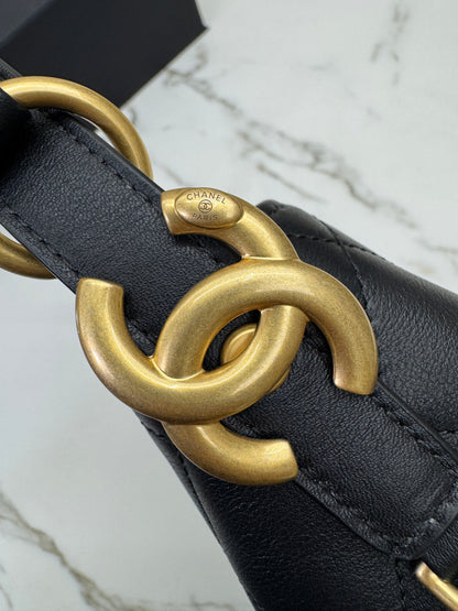 CHANEL 25S 兩用Hobo雙肩包 Medium