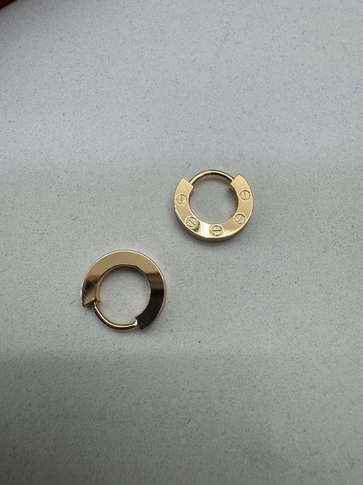 CARTIER Single Loop Earrings