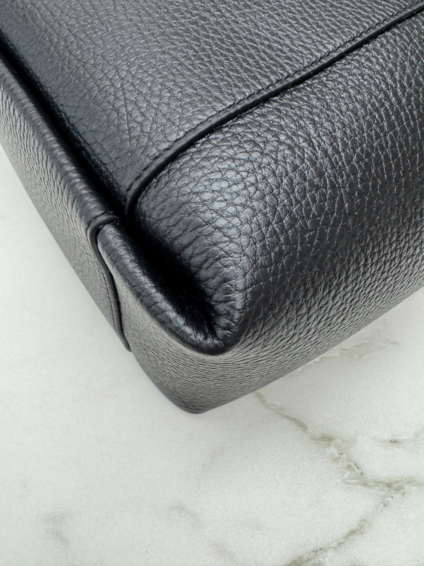 DIOR Signature 全皮小水桶