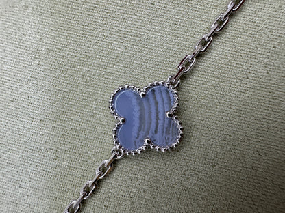 VCA Vintage Alhambra 五花藍玉髓手鏈