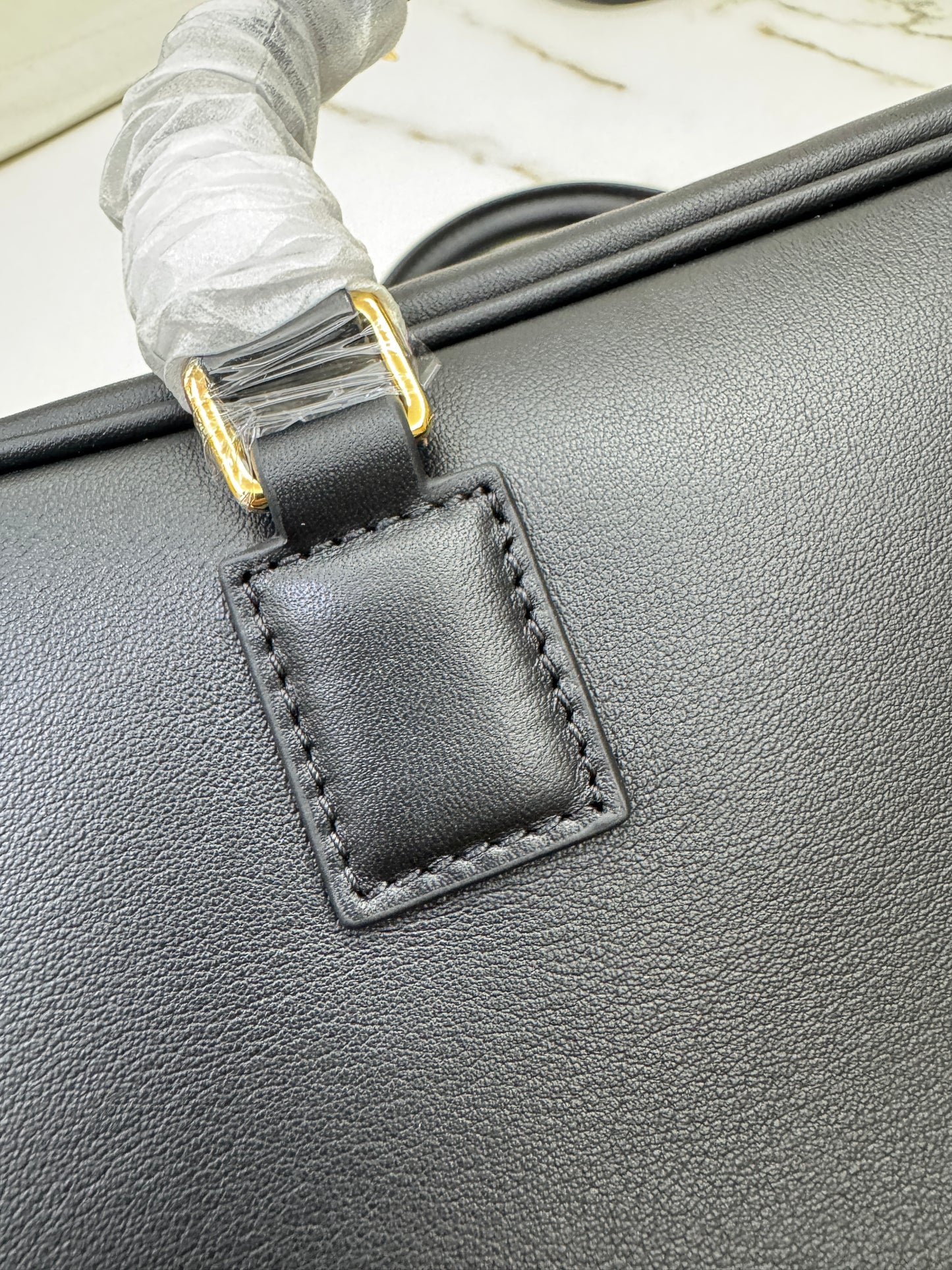 LOEWE Amazona 28 黑色
