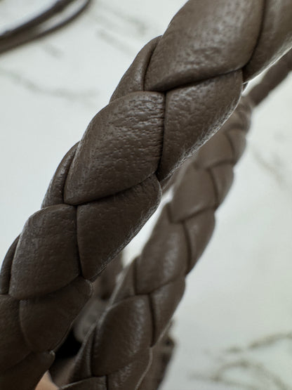 BV Parachute Small Pinecone