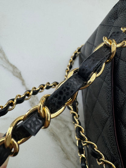 CHANEL CF23 黑金牛 CF Small