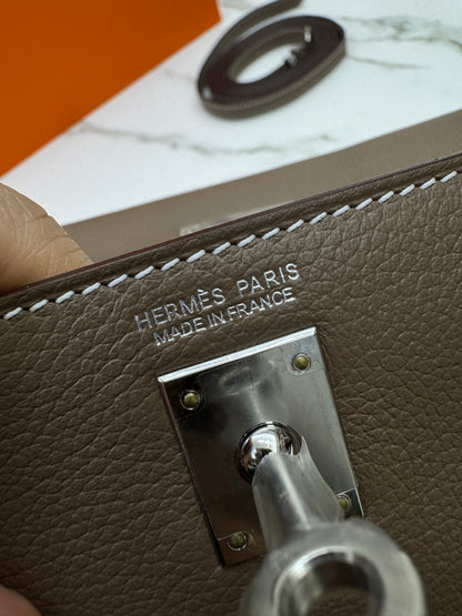 HERMES Kelly Danse 大象灰銀扣 Etoupe PHW