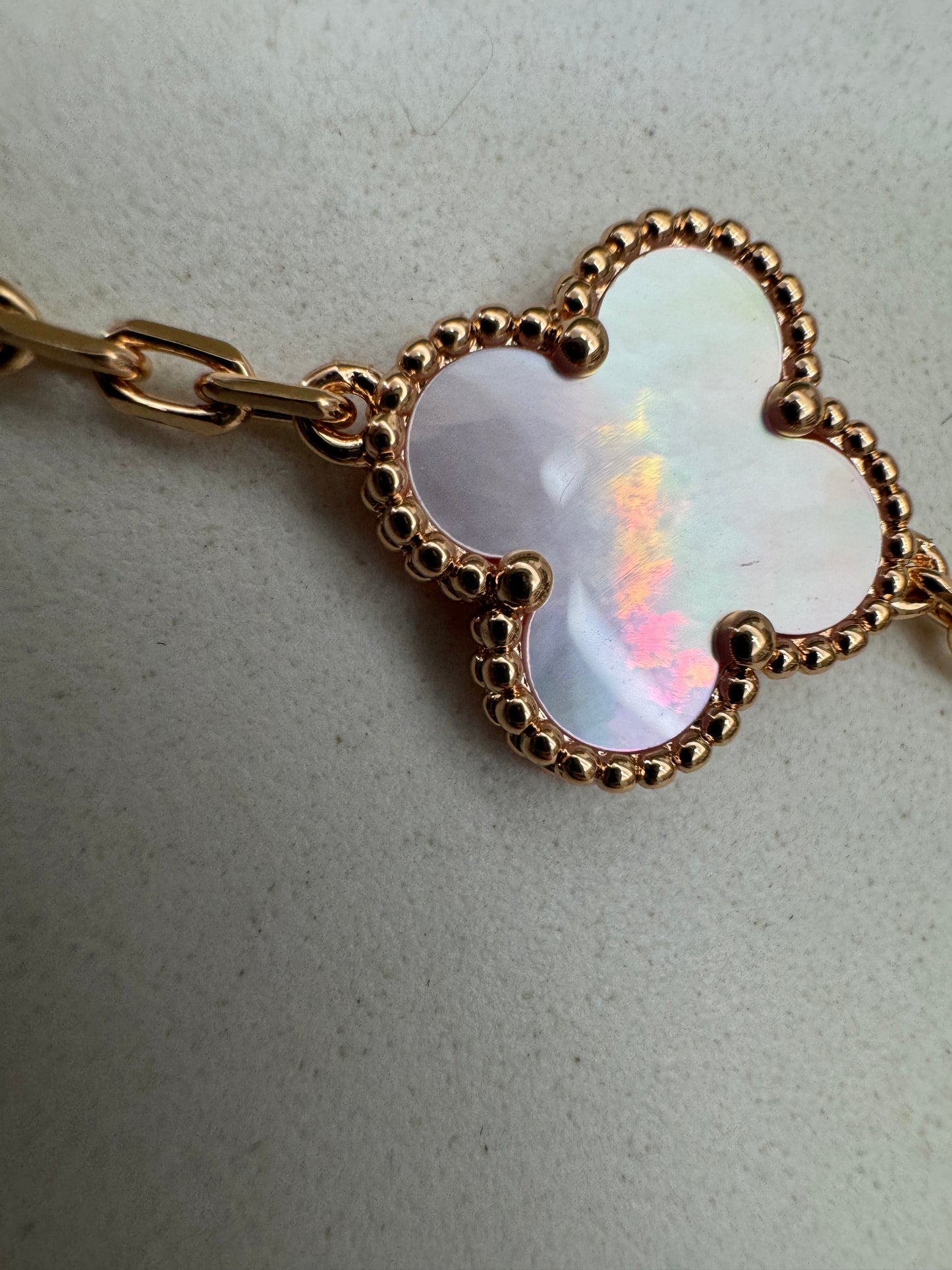VCA Vintage Alhambra Bracelet 五花粉貝母玫瑰金手鏈 (VIC限定款）