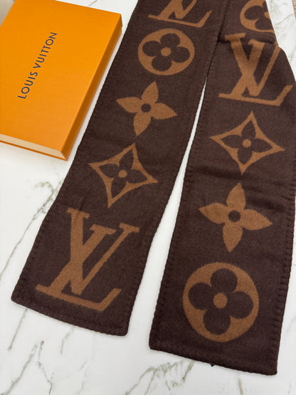 LV Sweet Dreams Scarf M77379 Marron