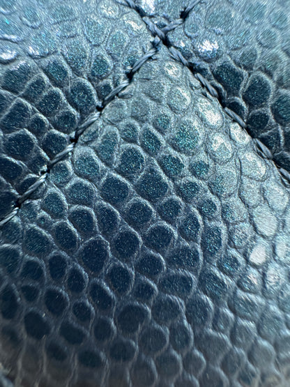 CHANEL 18S珠光藍 拉鏈零錢包 Iridescent Blue Coin Purse【Limited Edition】