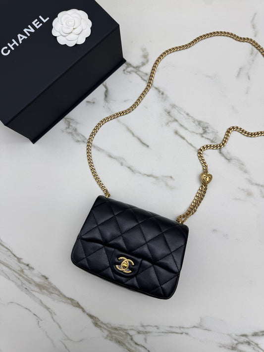 CHANEL 25P 愛心金球羊皮 黑色