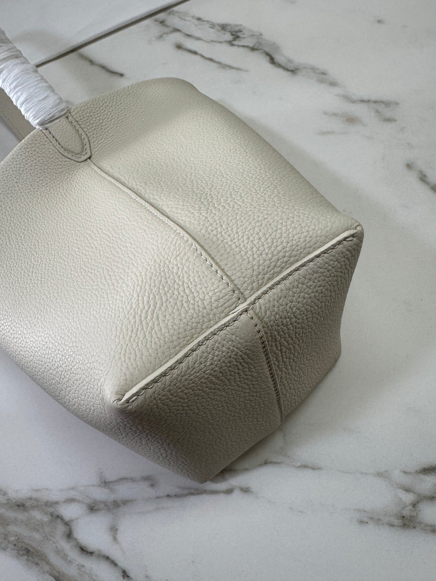 THE ROW N/S Park Tote 奶白色 Small