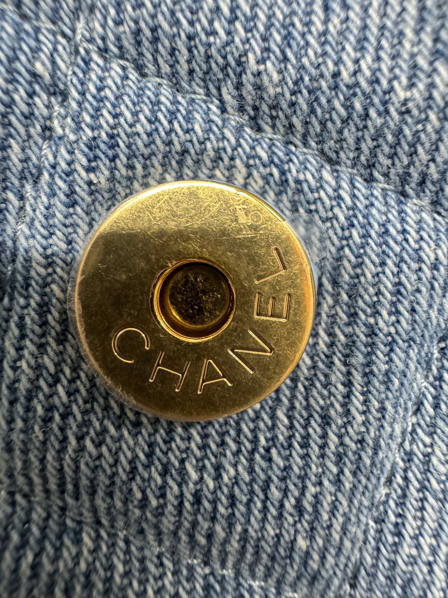 CHANEL 25 Bag 淺藍牛仔Small