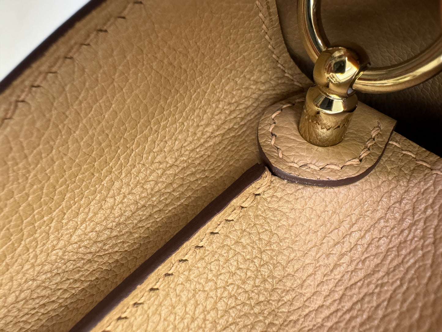 HERMES Roulis 19 奶茶色淺金扣 Chai Evercolor PBHW