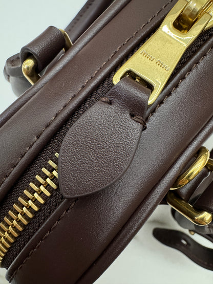 MIU MIU Acardie Regular 石楠木色
