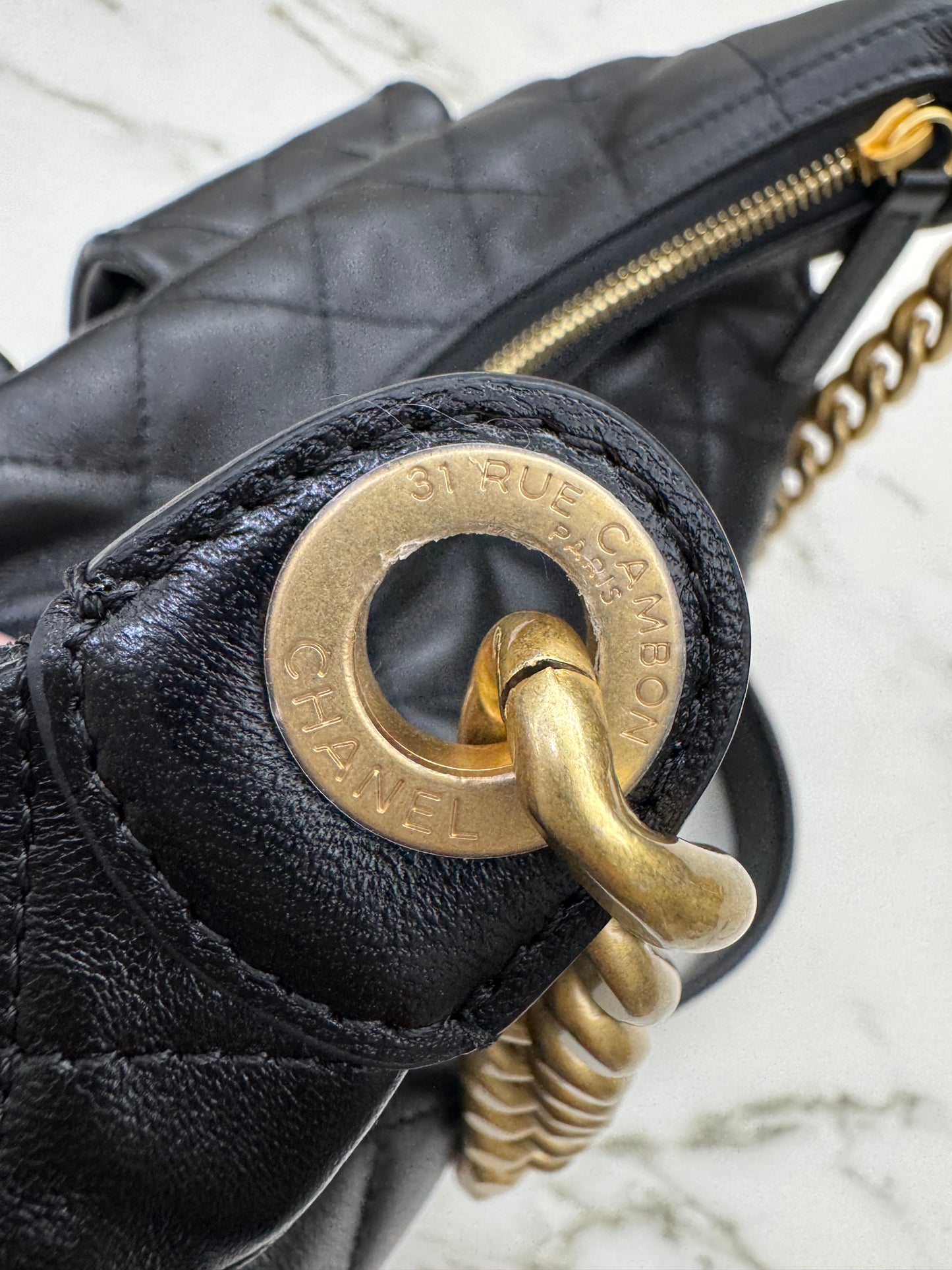 CHANEL 25C 多口袋Hobo 黑色