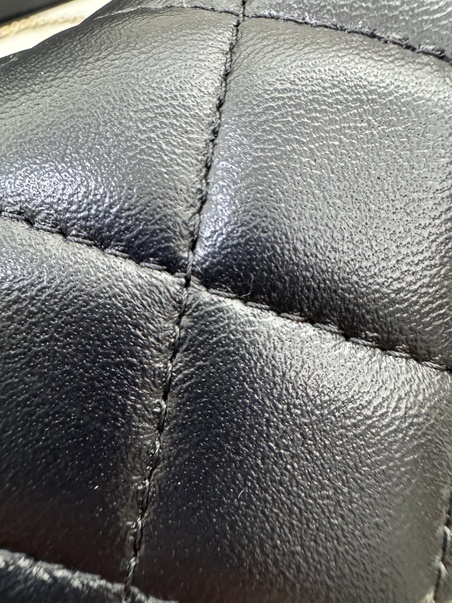 CHANEL Mini CF Handle 黑色羊皮淺金扣 Black Lambskin with GHE