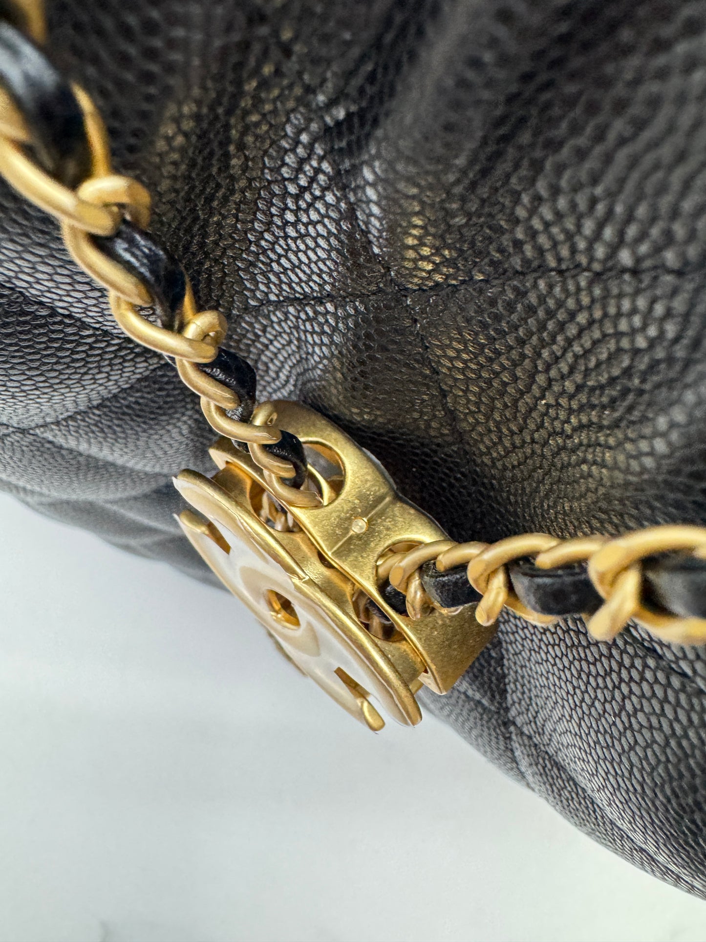 CHANEL 25Bag Medium 黑色荔枝皮