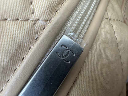 CHANEL 22Bag Small 白銀