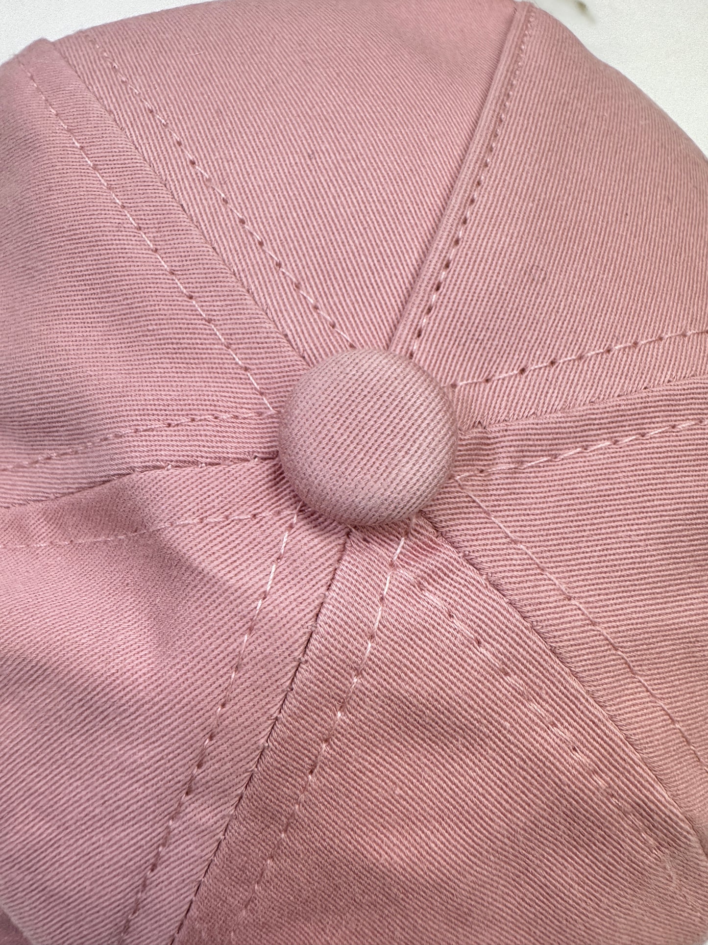 MIU MIU 鴨舌帽 粉紅拼咖啡色￼