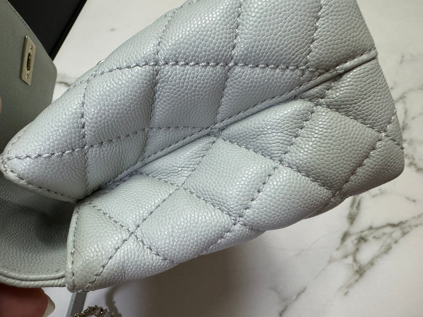 CHANEL Cocohandle 冰川藍 24P Small