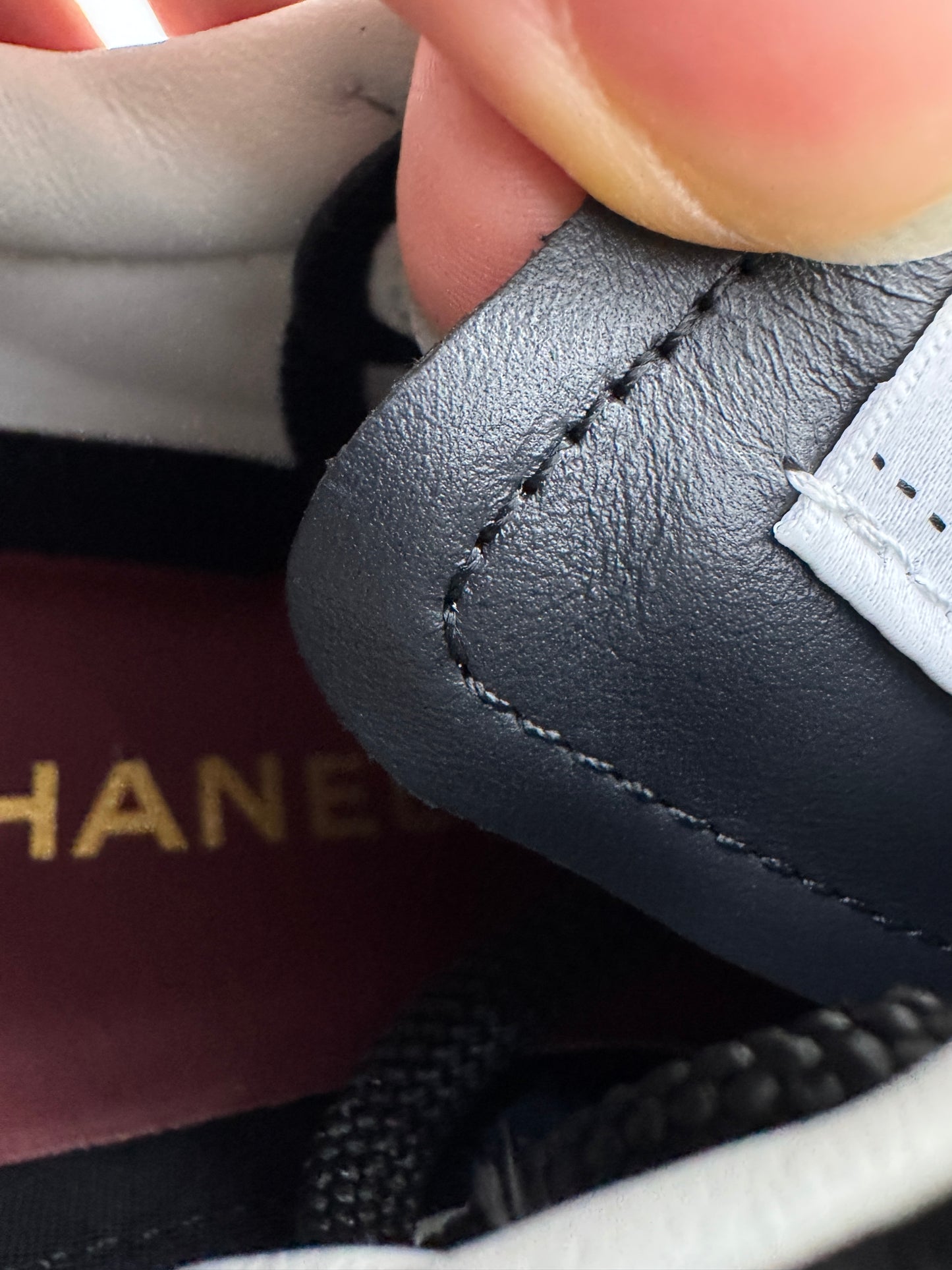 CHANEL 26S 黑白菱格德訓鞋 棒球鞋