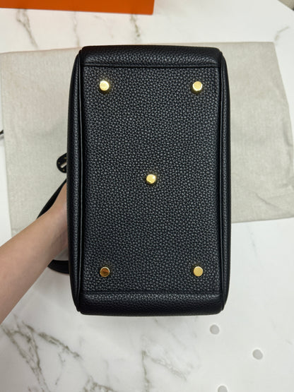 HERMES Lindy26 黑色金扣 TC