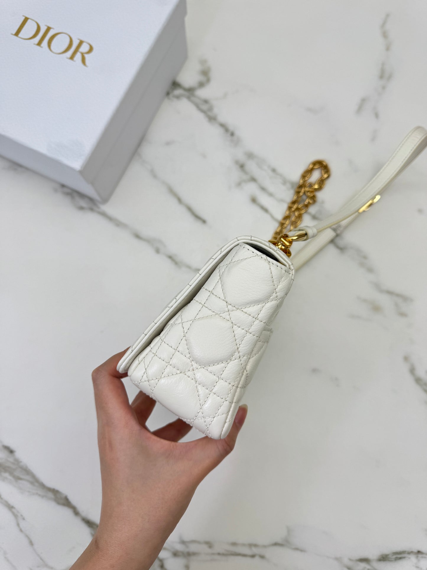 DIOR Caro Small 白色