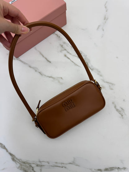 MIU MIU Pouch 麻將包腋下包