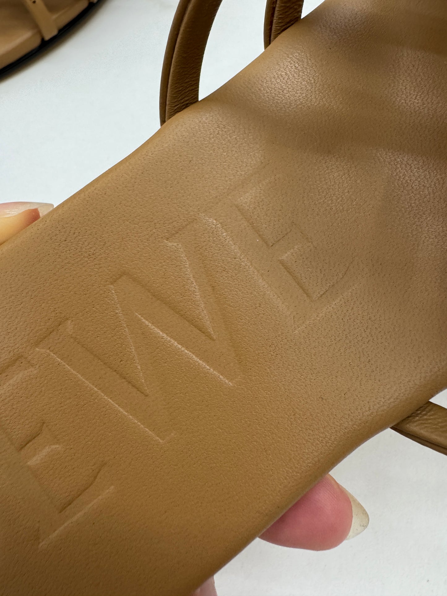 LOEWE Anagram Sandals 卡其棕