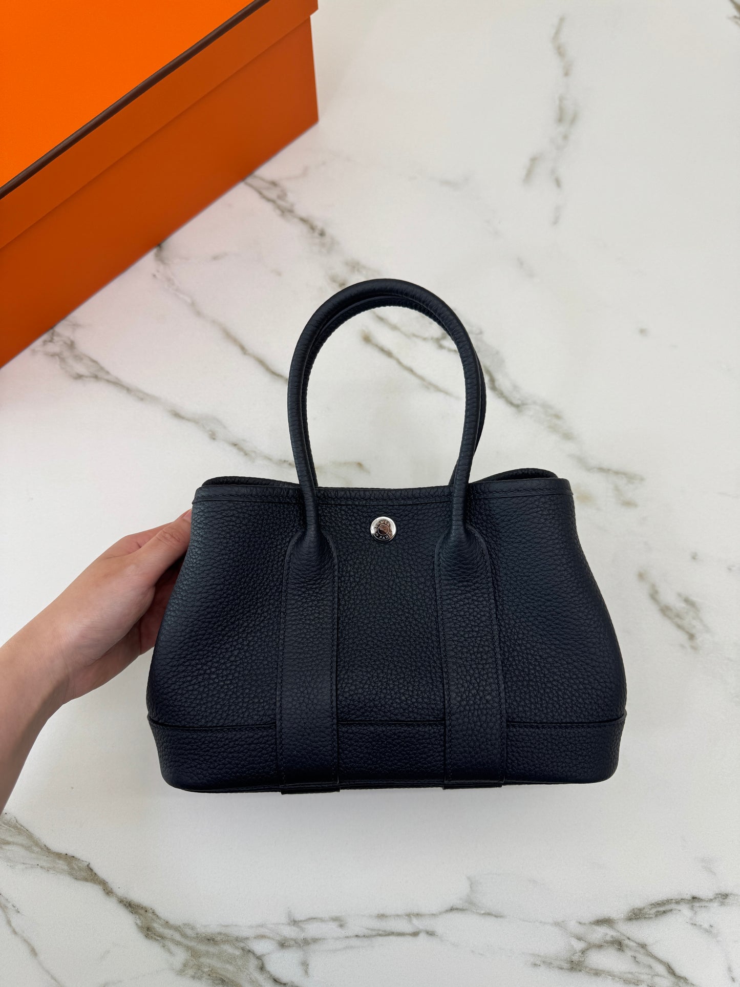 HERMES Neo Garden 23 黑色全皮 Negonda
