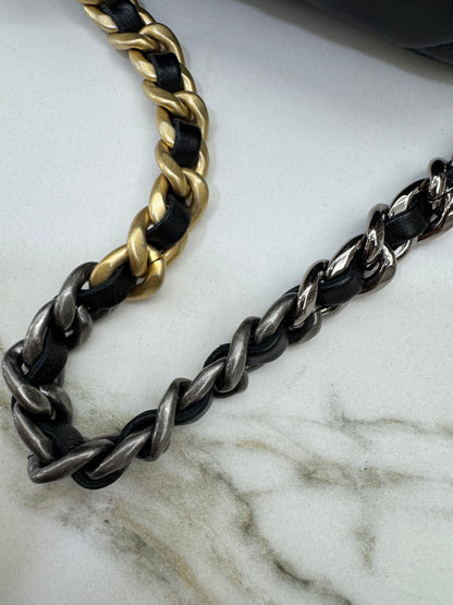 CHANEL 19Bag 黑金 Small