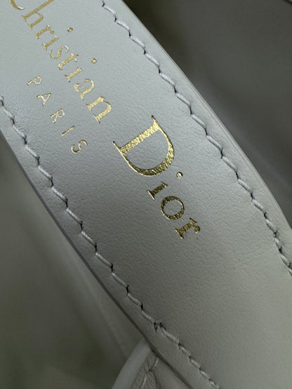 DIOR Toujours Small 白色