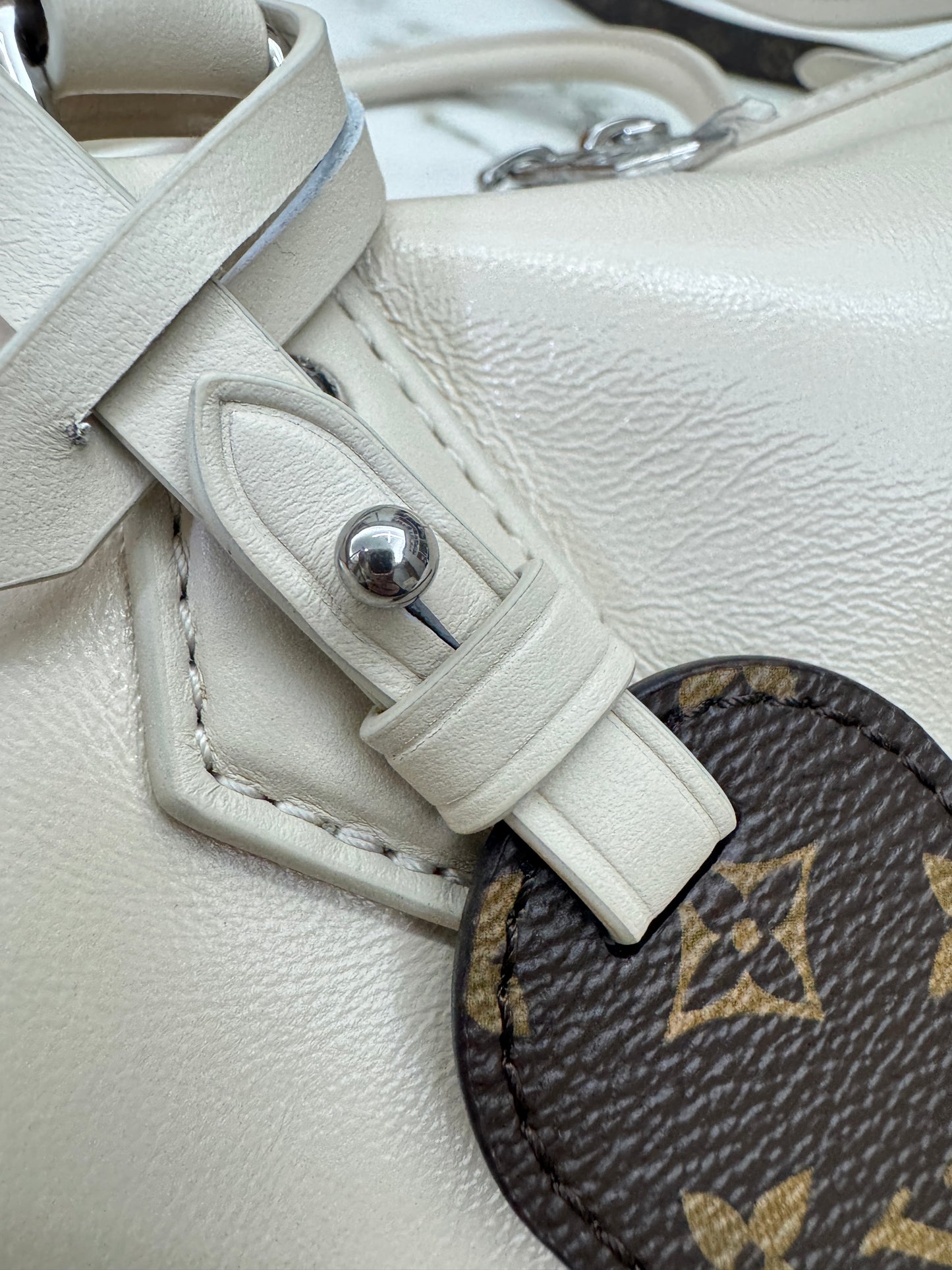 LV Speedy Cargo Vibe 白色油臘皮