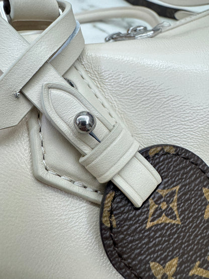 LV Speedy Cargo Vibe 白色油臘皮