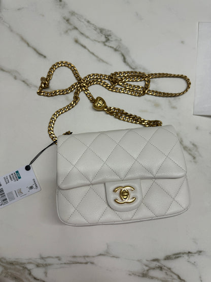 CHANEL 24P 愛心金球 白色 20cm 中號