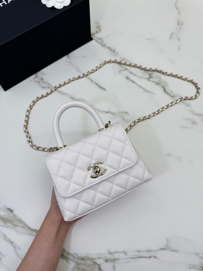 CHANEL Coco Handle Nano 白色