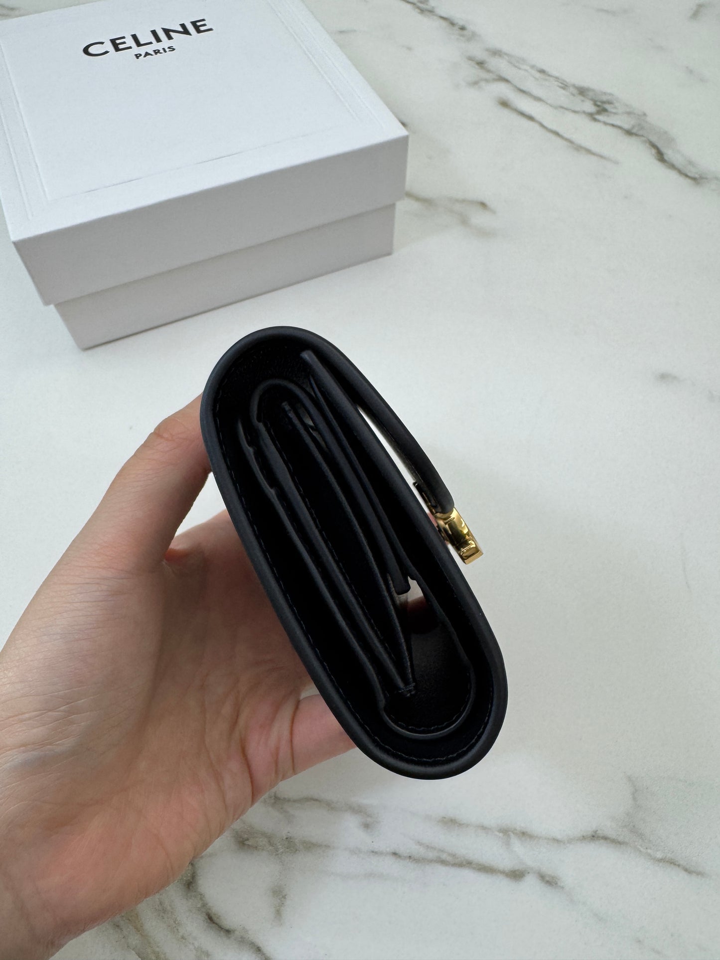 CELINE Wallet 凱旋門金扣Box皮