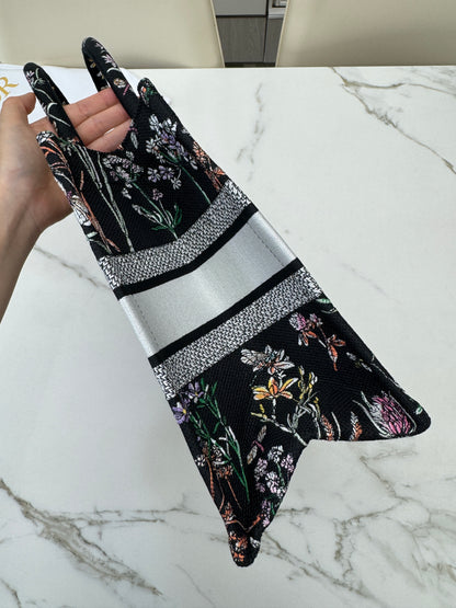 DIOR Book Tote Herbarium Black Medium